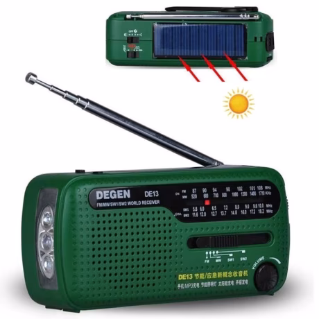 E13 Hand-Cranked Power Full Band Solar Charging Emergency Outdoor Radio(Green)