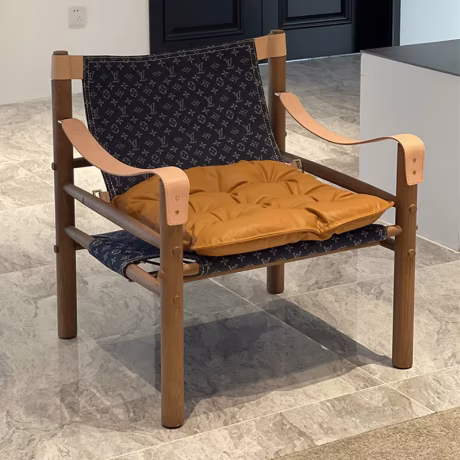 Best-selling products Modern living room casual European imported ash wood armchair comfortable saddle leather dining chair